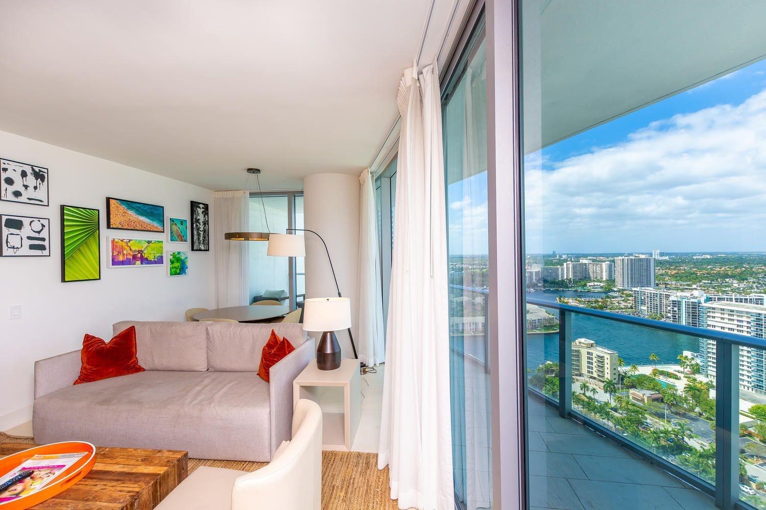 Lyfe Resort & Residences Голливуд Экстерьер фото